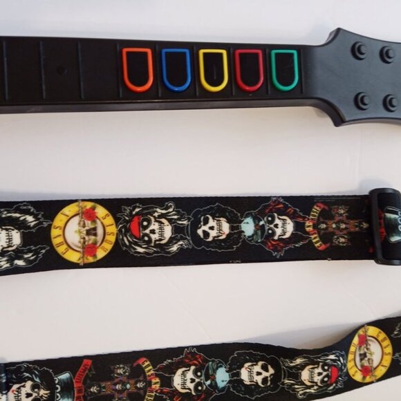 Gibson Les paul Controller XBox 360 Guitar Hero Bundle with Strap 6 Games Band - Picture 3 of 8